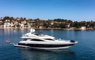 Excelerate Z by Sunseeker – Private Motor Yacht Charter in Corsica