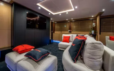 Hooligan II by ISA – Private Superyacht Charter in St Tropez