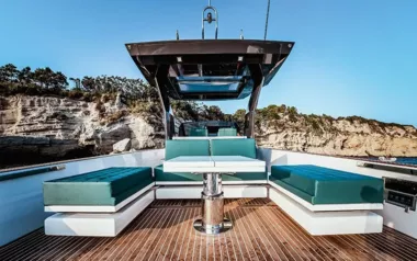 Jolly by Fiart – Private Power Boat Charter in Antibes