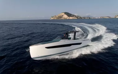 Jolly by Fiart – Private Power Boat Charter in Antibes