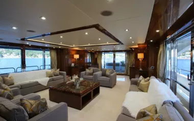 Lusia M by Sunseeker – Private Superyacht Charter in Cannes