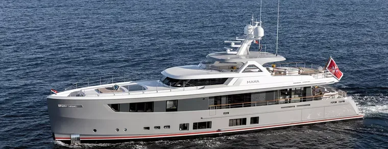 Mulder yacht available to charter