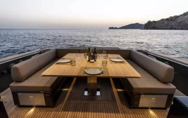 Mini Maju by Pardo – Private Motor Yacht Charter in St Tropez