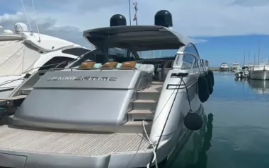 Summer Time by Pershing – Private Motor Yacht Charter in France