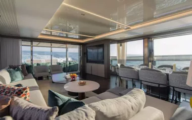 Wyldecrest by Sunseeker – Private Motor Yacht Charter in Antibes
