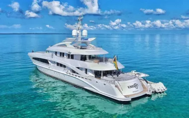 Knight by Heesen – Private Superyacht Charter in Santa Catalina