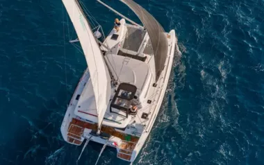 Lagoon 400 by Lagoon – Private Sailing Catamaran Charter in Tahiti