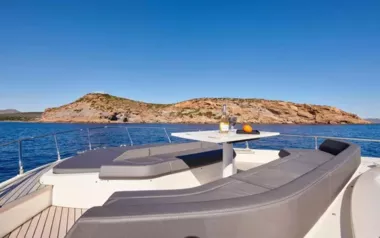 El Petas by Ferretti – Private Motor Yacht Charter in Mykonos