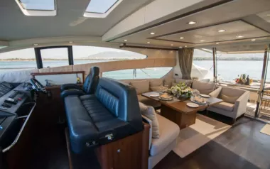 Elentari by Sunseeker – Private Motor Yacht Charter in Athens