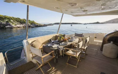 Medusa by Azimut – Private Motor Yacht Charter in Athens