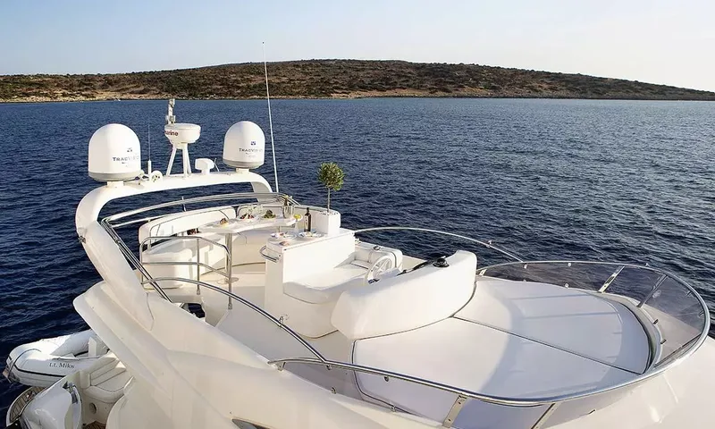 Milos image 9