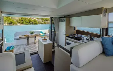 Ora G by Prestige Yachts – Private Motor Yacht Charter in Corfu