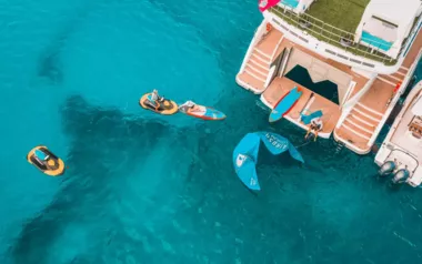 Samara by Pachoud – Private Power Catamaran Charter in Greece