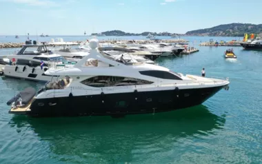 Shine by Sunseeker – Private Motor Yacht Charter in Corfu