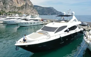 Shine by Sunseeker – Private Motor Yacht Charter in Corfu