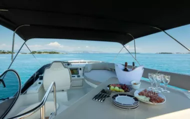 Shine IV by Azimut – Private Motor Yacht Charter in Corfu