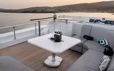 Shiva by Cantieri di Pisa – Private Motor Yacht Charter in Mykonos