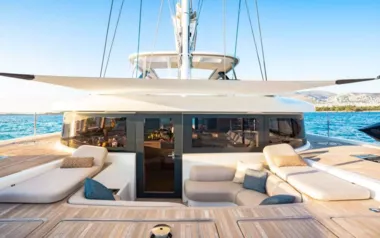 White Caps by Lagoon – Private Sailing Catamaran Charter in Greece