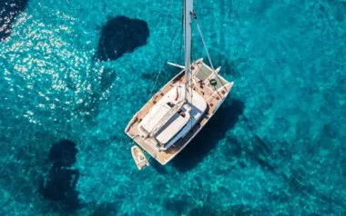White Caps by Lagoon – Private Sailing Catamaran Charter in Greece