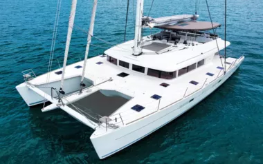 L62 by Lagoon – Private Sailing Catamaran Charter in Aberdeen