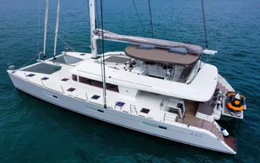 L62 by Lagoon – Private Sailing Catamaran Charter in Aberdeen