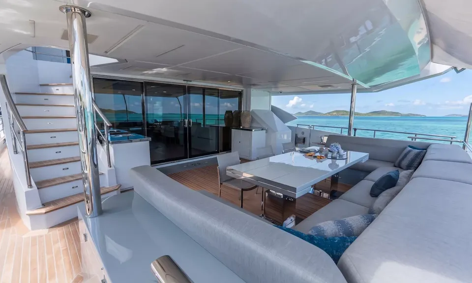 H, 2015 Benetti Fast 140', photo 9