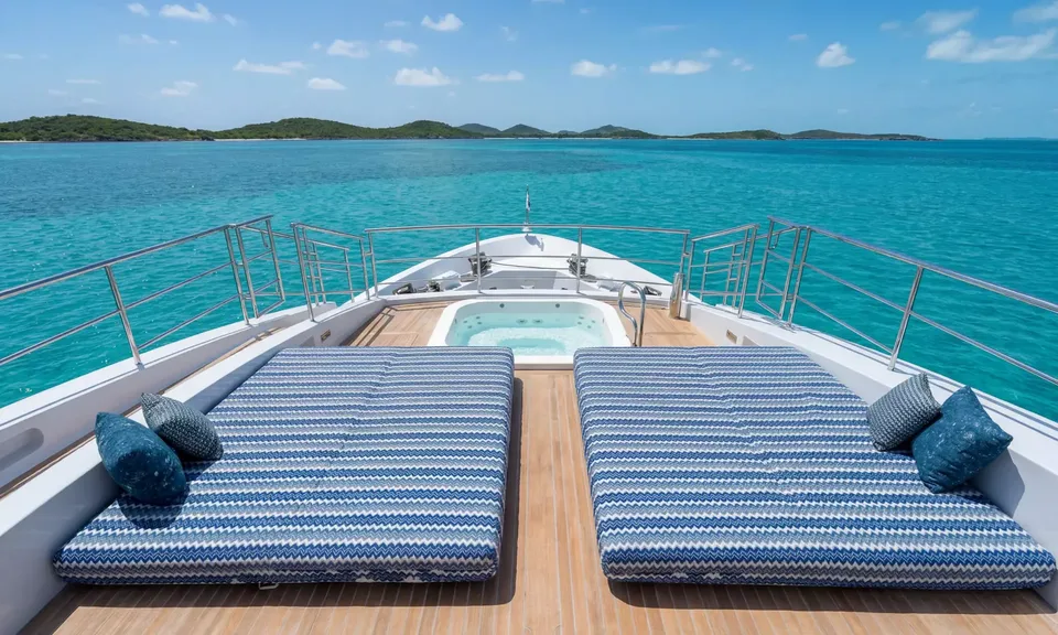 H, 2015 Benetti Fast 140', photo 2