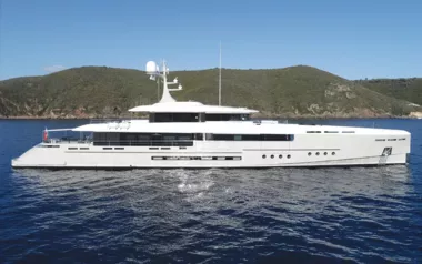 Endeavour 2 by Rossinavi – Private Superyacht Charter in Italy