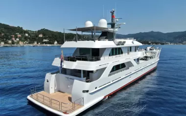 Far Far Away by Inace Yachts – Private Motor Yacht Charter in Male