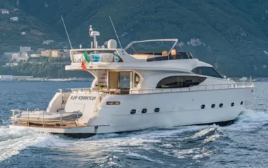 La Chicca by Benetti – Private Motor Yacht Charter in Naples