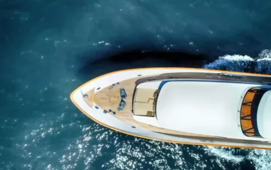Lunasea by Cantieri di Pisa – Private Motor Yacht Charter in Naples