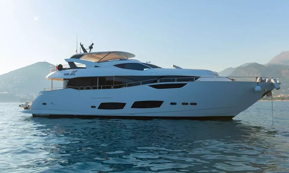 Mr. K Iriston, 2021 Sunseeker 95 Yacht, photo 24