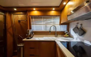 Resilience by Alalunga – Private Motor Yacht Charter in Amalfi