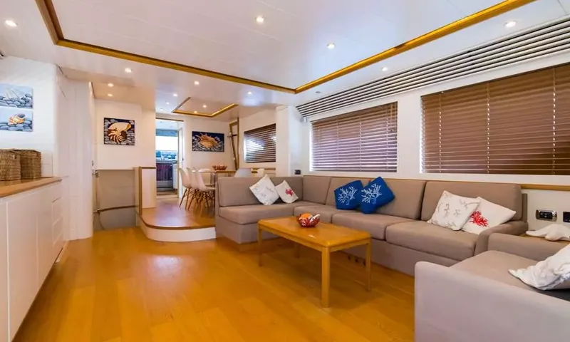 Riviera image 12