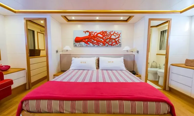 Riviera image 16