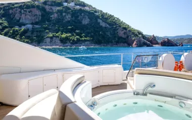 Robusto by Ferretti – Private Superyacht Charter in Sardinia