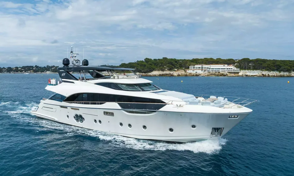 Rocco, 2021 Monte Carlo Yachts, photo 16