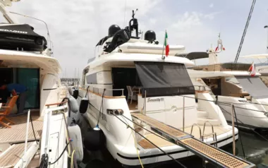 Serenity III by Sanlorenzo – Private Motor Yacht Charter in Amalfi
