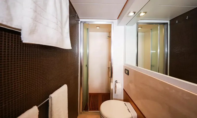 Serenity III image 18