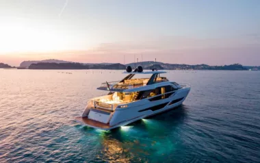 Vittoria by Ferretti – Private Motor Yacht Charter in Amalfi