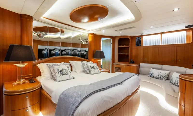Elegance image 14