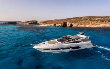 Jee-Jam by Sunseeker – Private Motor Yacht Charter in the Cayman Islands