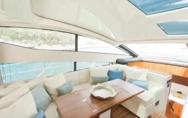 Jee-Jam by Sunseeker – Private Motor Yacht Charter in the Cayman Islands