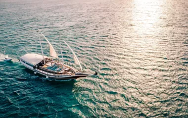 Classic by Custom Made – Private Motor Sailer Charter in Aruba