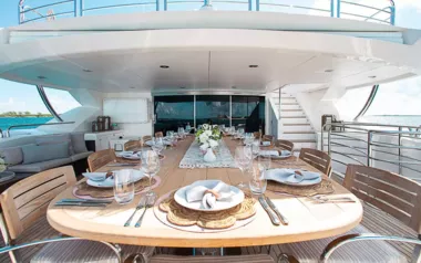 Acacia by Sunseeker – Private Superyacht Charter in Harbour Island