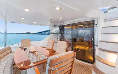 Acqua Alberti by Sunseeker – Private Motor Yacht Charter in Harbour Island