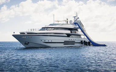 Balista by Cantieri di Pisa – Private Superyacht Charter in Anguilla