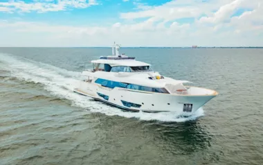 Bonus Round by Custom Made – Private Motor Yacht Charter in Exuma