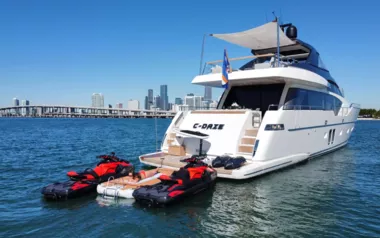 C-Daze by Sanlorenzo – Private Motor Yacht Charter in Exuma