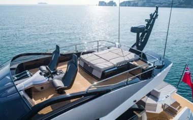 Forza by Sunseeker – Private Motor Yacht Charter in France